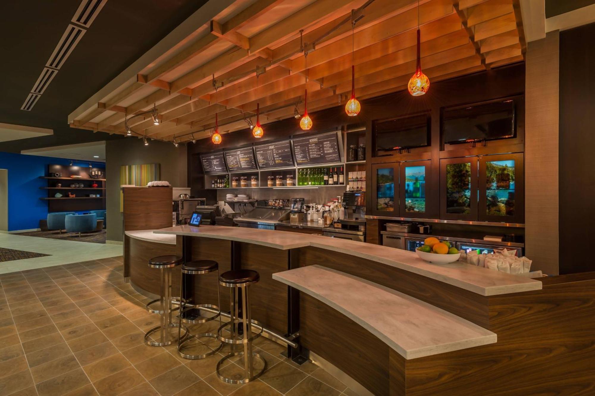 Courtyard By Marriott Reno Downtown/Riverfront Екстер'єр фото