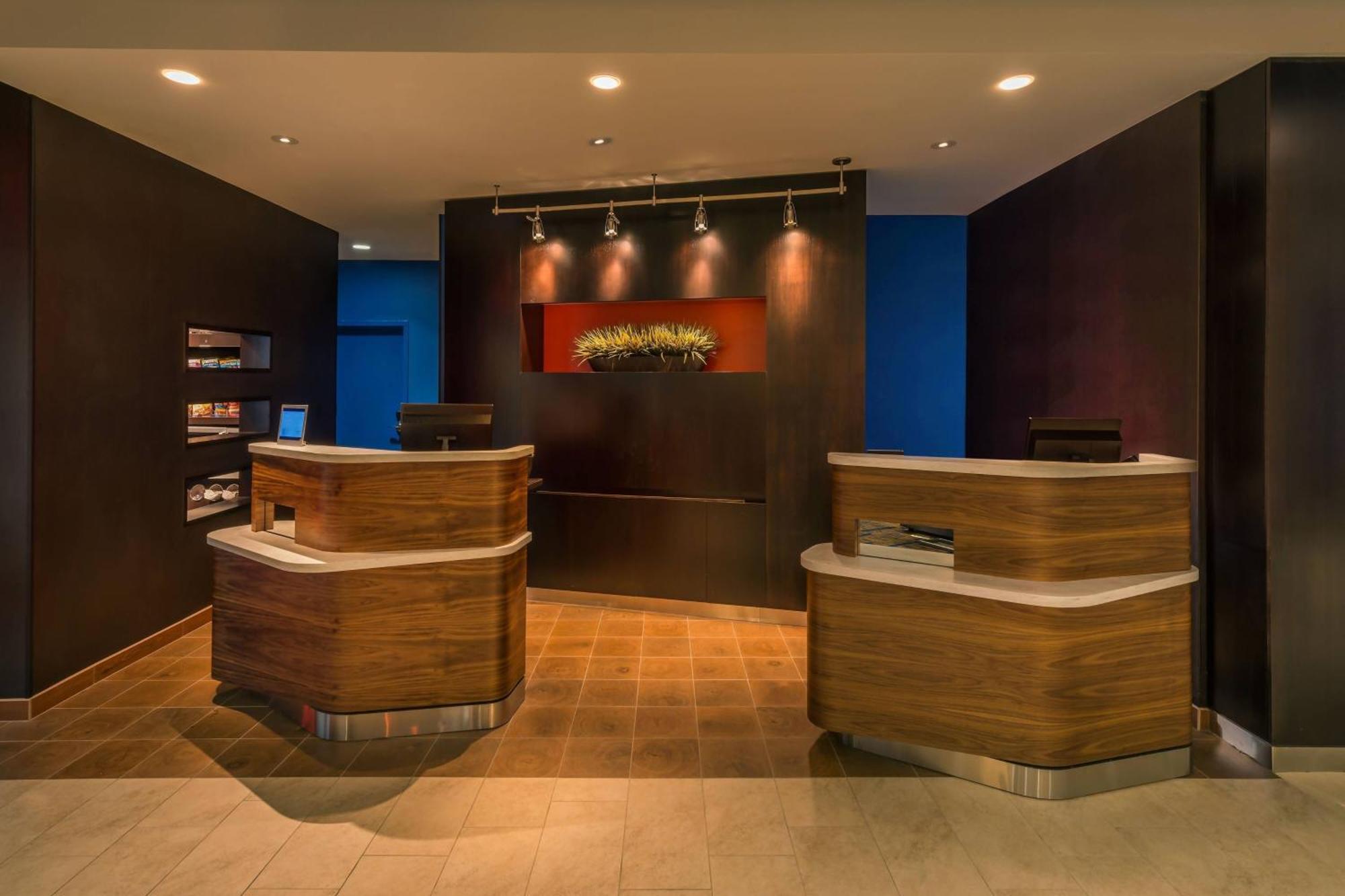 Courtyard By Marriott Reno Downtown/Riverfront Екстер'єр фото