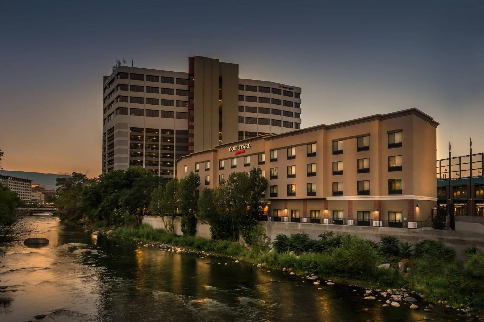 Courtyard By Marriott Reno Downtown/Riverfront Екстер'єр фото